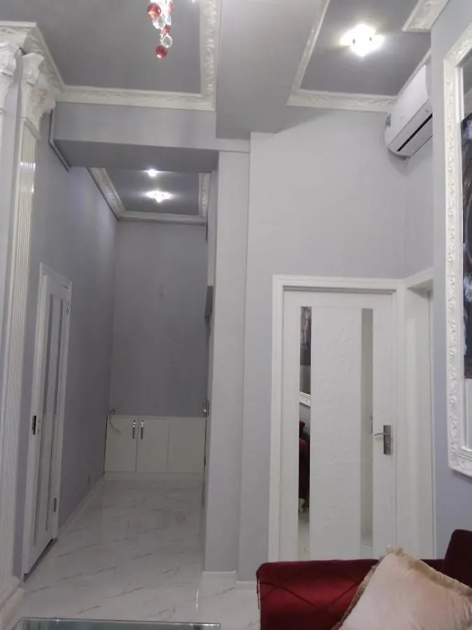 Apartment Oil Academy New House 3 Bedrooms Baku